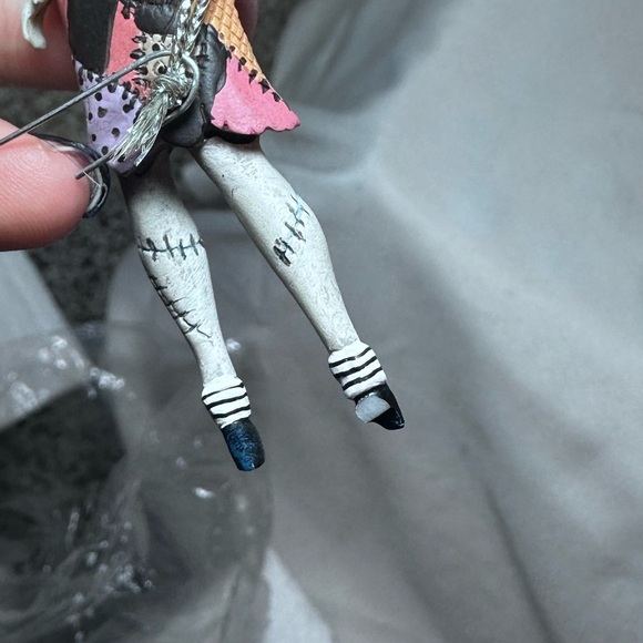 Nightmare Before Christmas Jack Skellington & Sally Ornament Set w Box - Picture 7 of 13